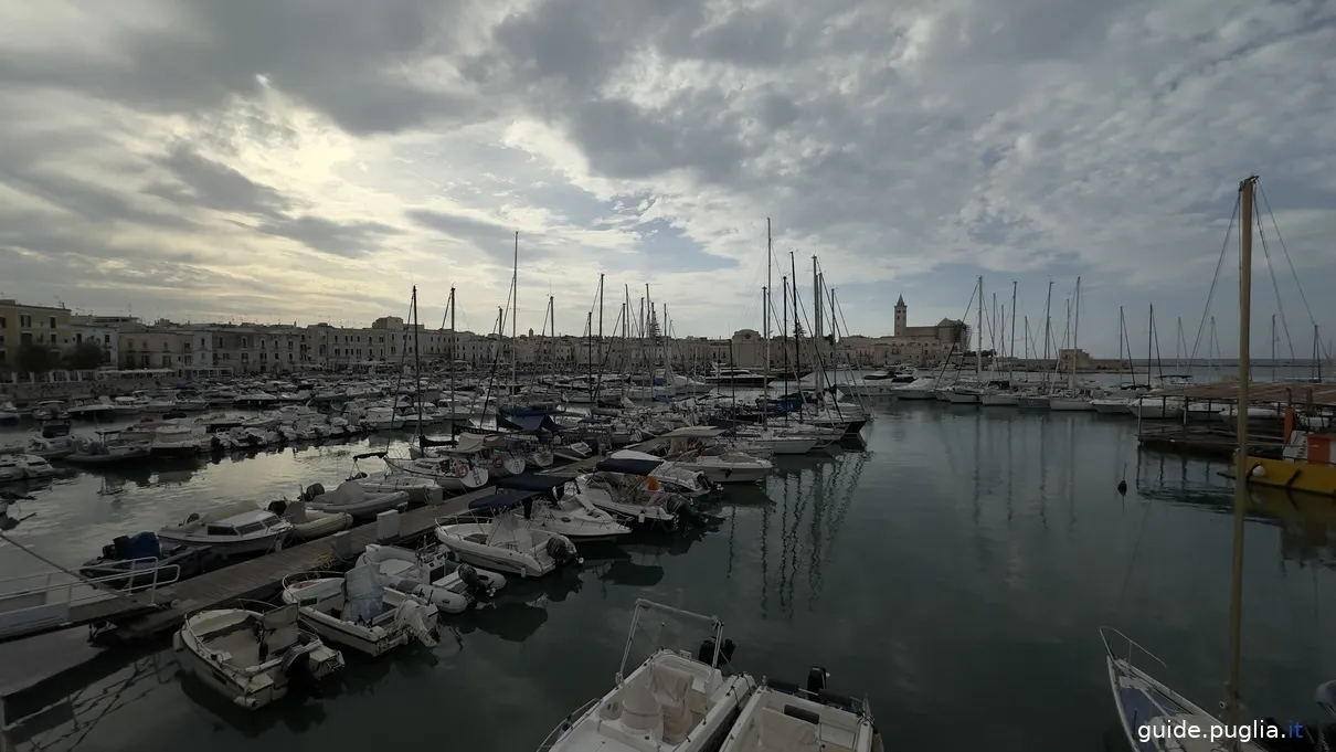 port, marina, trani