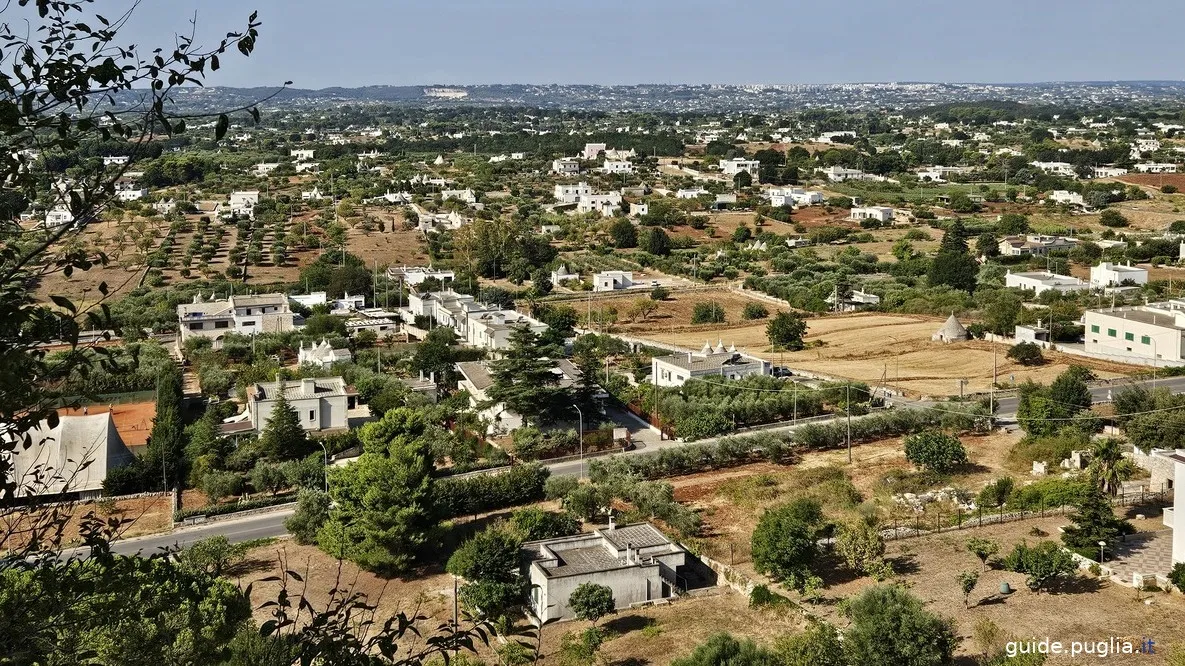 Aussichtspunkt über dem Itria-Tal, Trulli