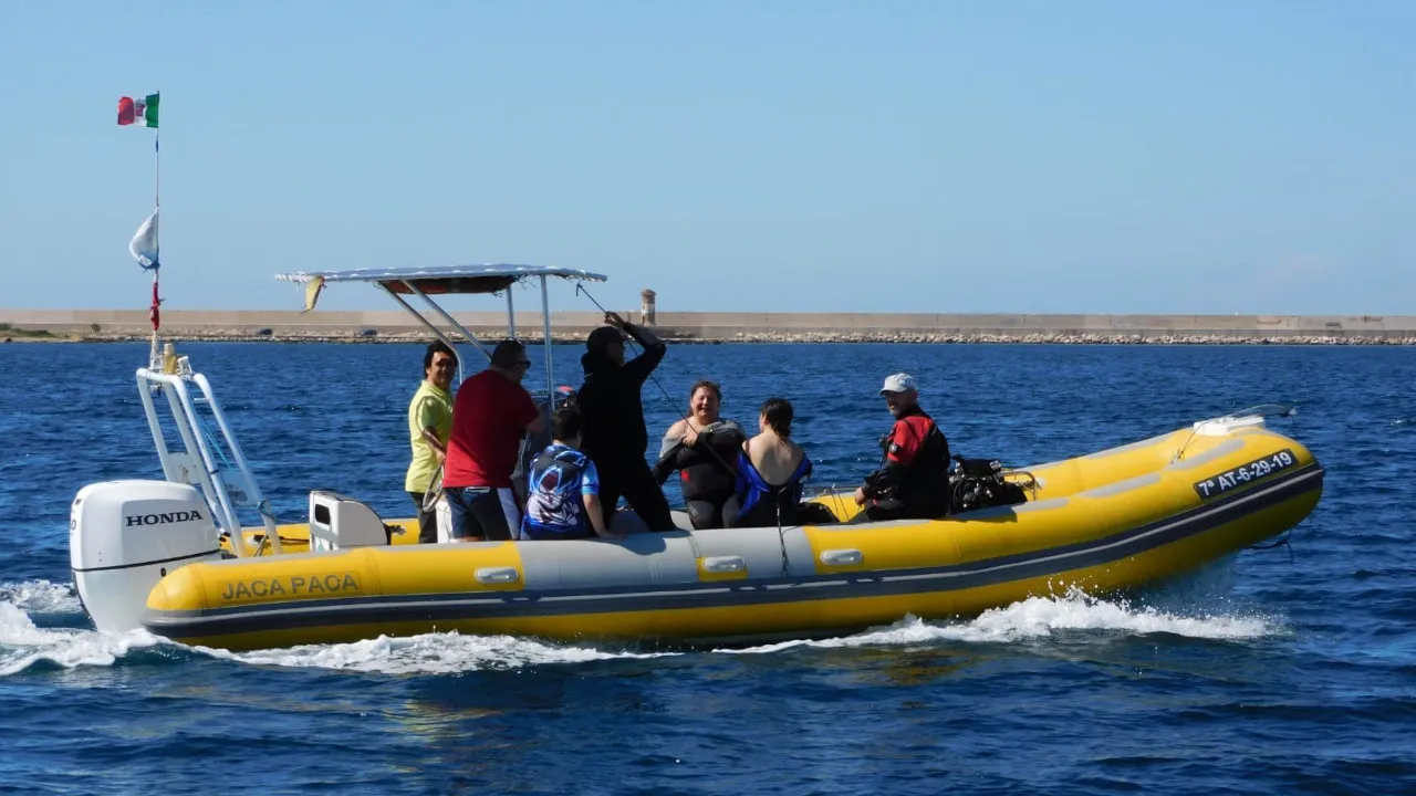 Brindisi Tour in Barca