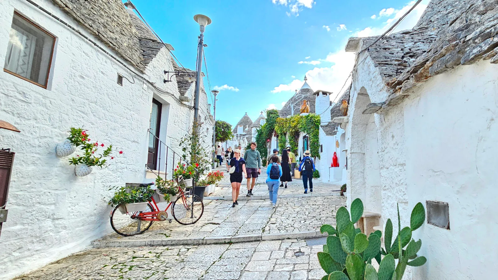 Alberobello, Via Monte S.Michele going up towards the Trullo Church of Sant'Antonio