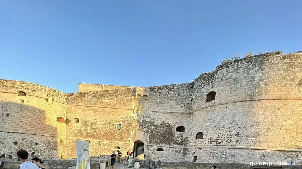 Otrante, château aragonais 2