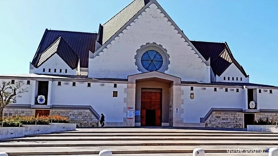 santuario della madonna incoronata di Foggia 1