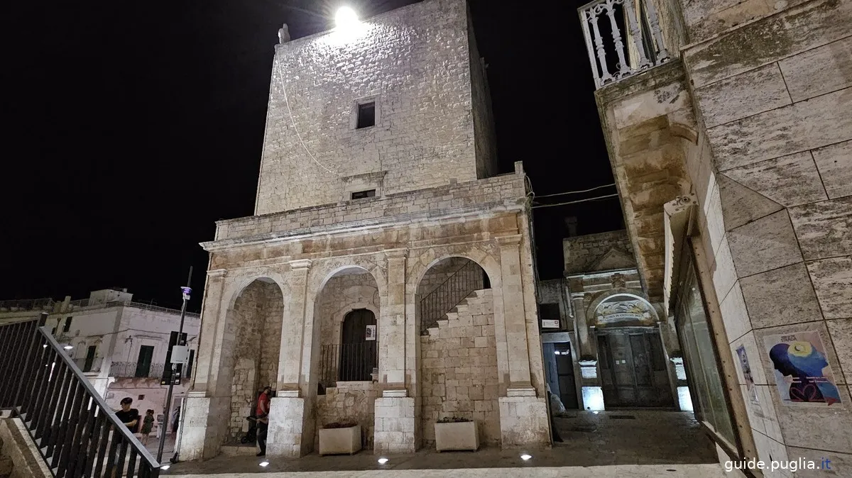 Tour civique normande souabe, grande tour