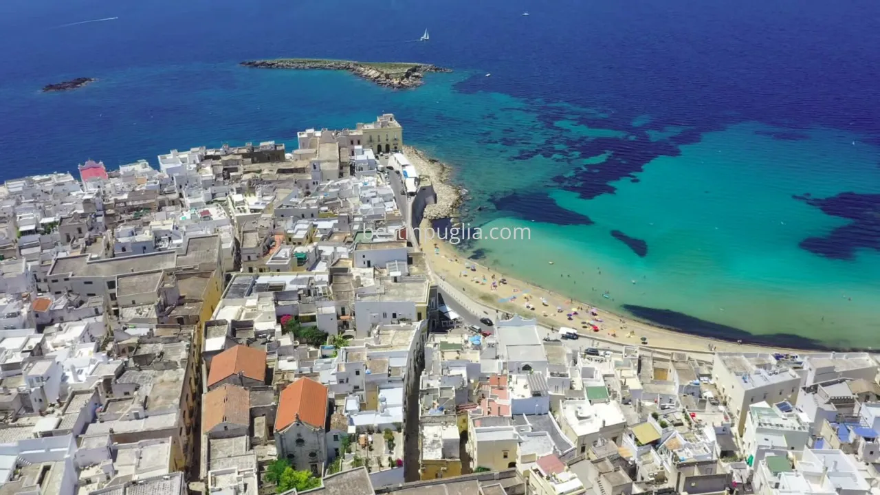 Salento Gallipoli: a jewel of Salento between history, beaches and unique attractions