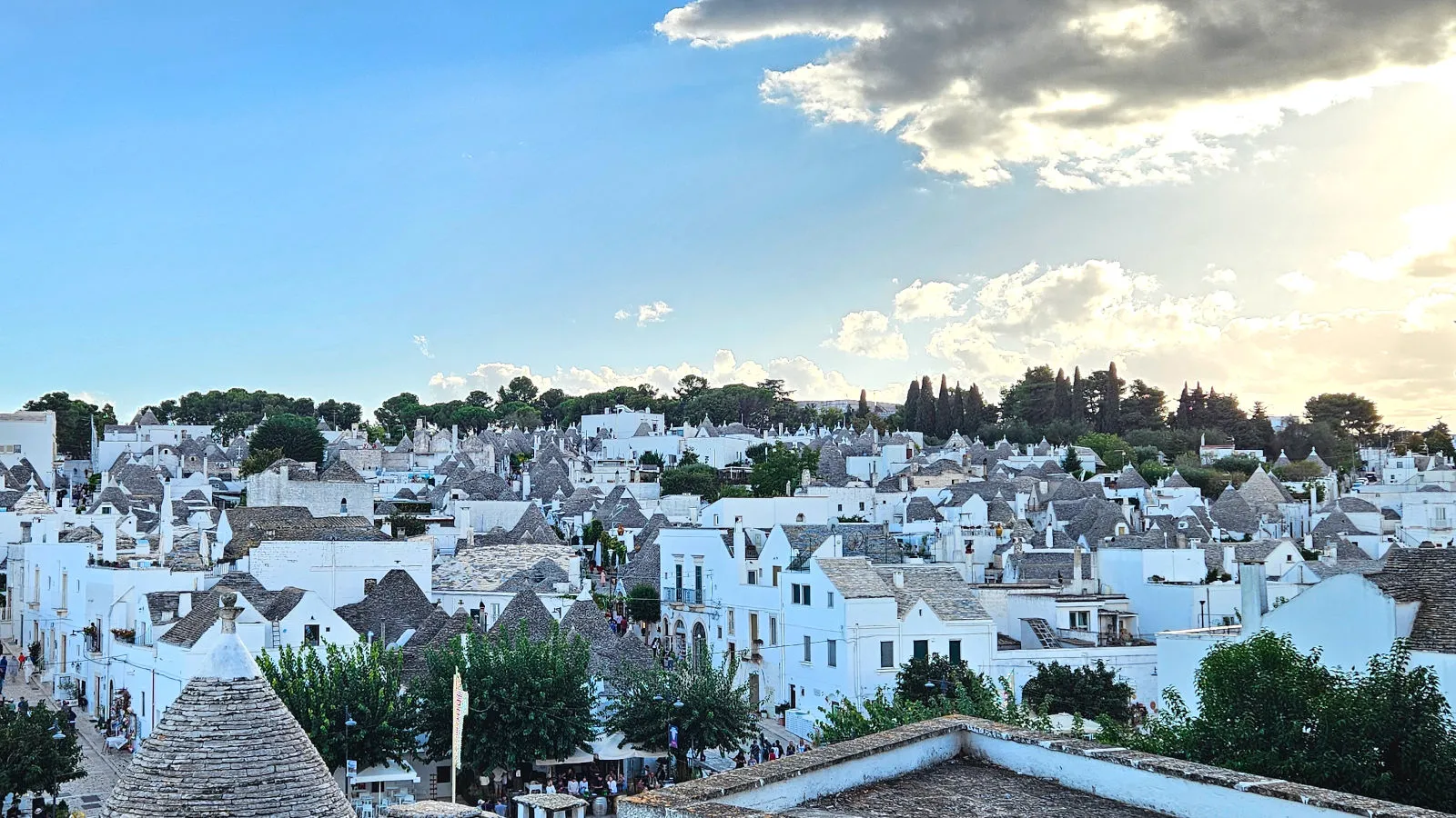 Alberobello, Aussichtspunkt Santa Lucia im historischen Zentrum