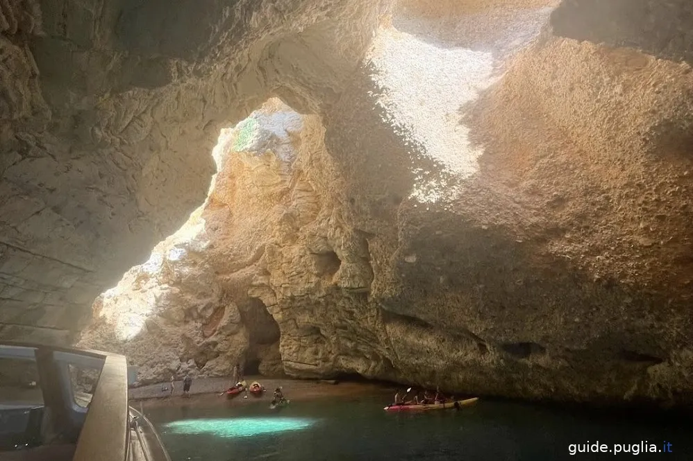 boat tour, cave excursion, two-eyed cave
