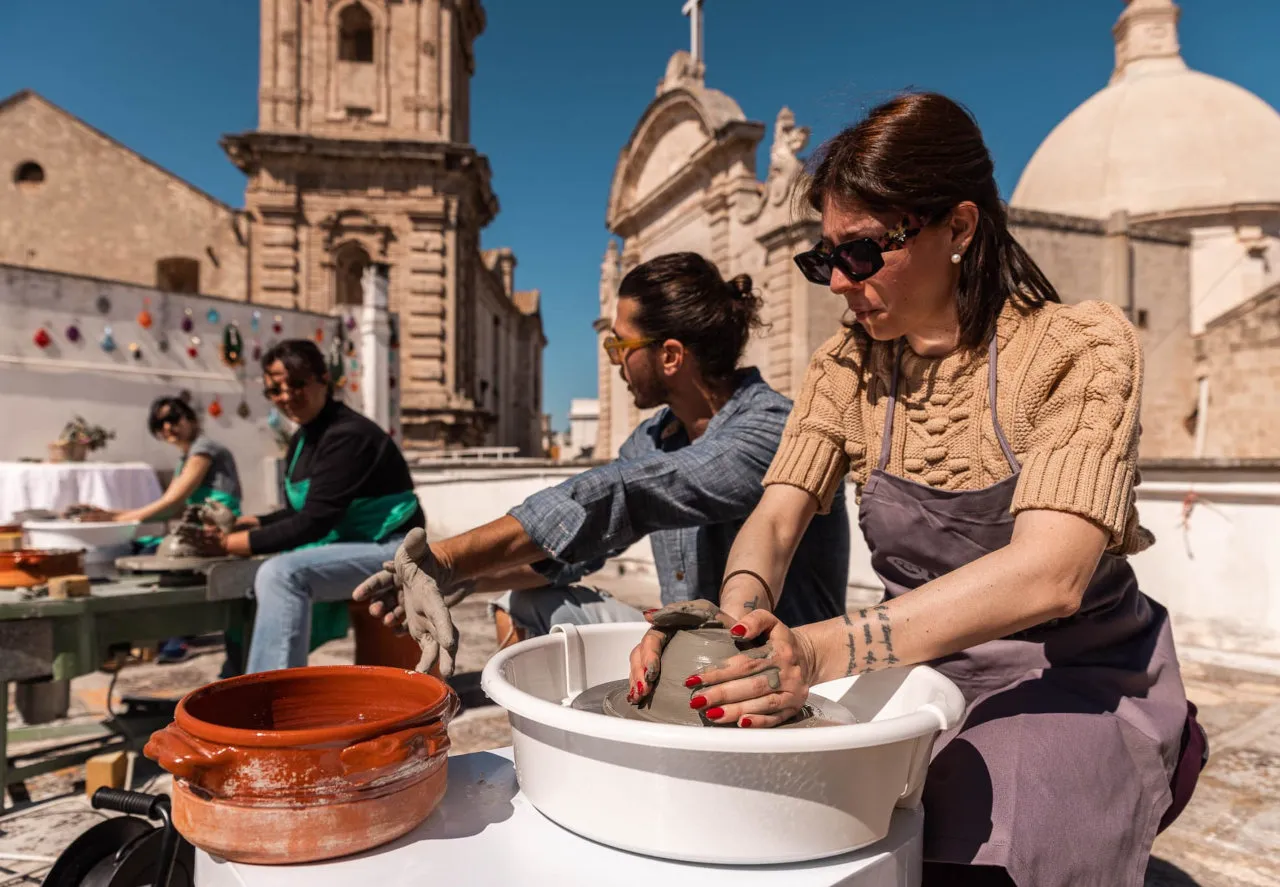 Corso di Tornio e Decorazione Ceramica a Grottaglie-4346