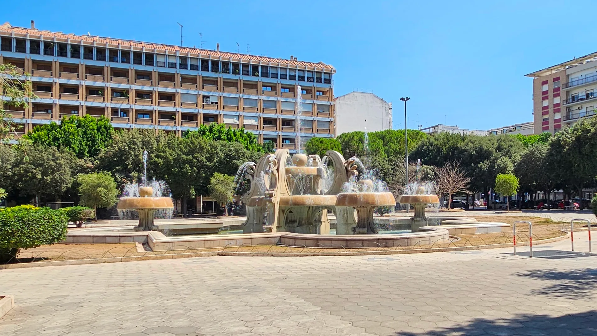 Lecce, la fontaine de la Piazza Mazzini