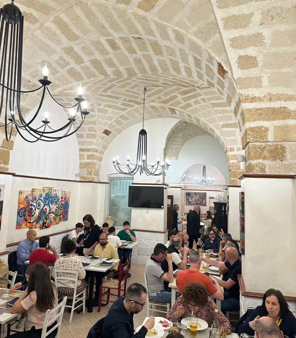 Ristorante Spilusi Brindisi, sala interna