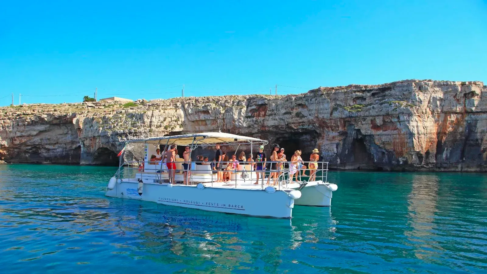 Escursione lunga a Leuca in catamarano aperto