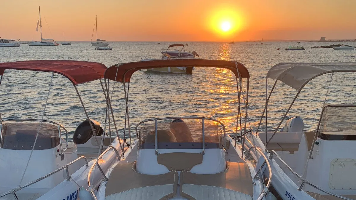 Noleggio barca a Porto Cesareo - Pomeriggio + Tramonto