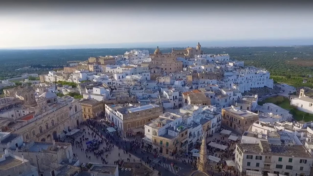 Ostuni, que faire et que voir dans la ville blanche