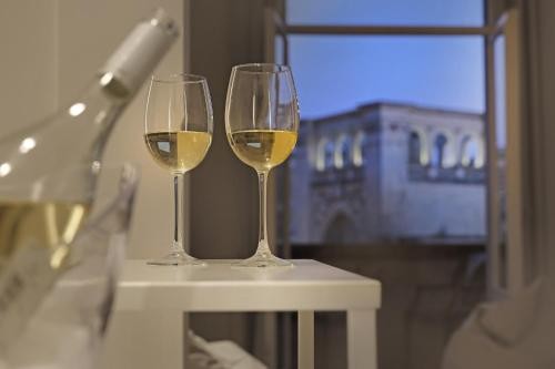 Luxury House Lecce Piazza Sant'Oronzo -Le mie 3 Suites- Suite La finestra sul Vicolo